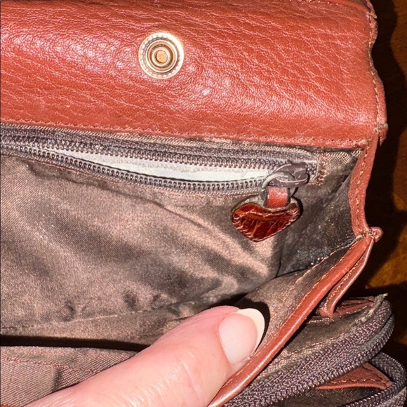 Brighton Vintage wallet on strap Crossbody bag  leather brown  Croc tooled GUC - Picture 15 of 17